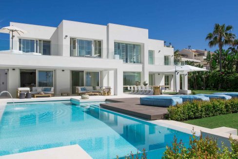 The-Beach-House-Marbella-contemporary-villa