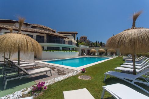 1-Los-Flamingos-Marbella-luxury-villa-rental-pool