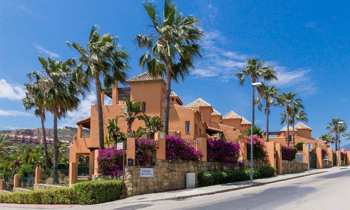 town-home-paraiso-sale-costa-sol-houses