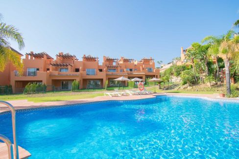 town-home-paraiso-sale-costa-sol-pool