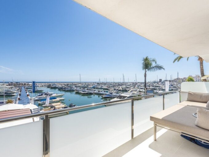 Impressive Luxury Beachfront Apartment In Puerto Banus Marbella