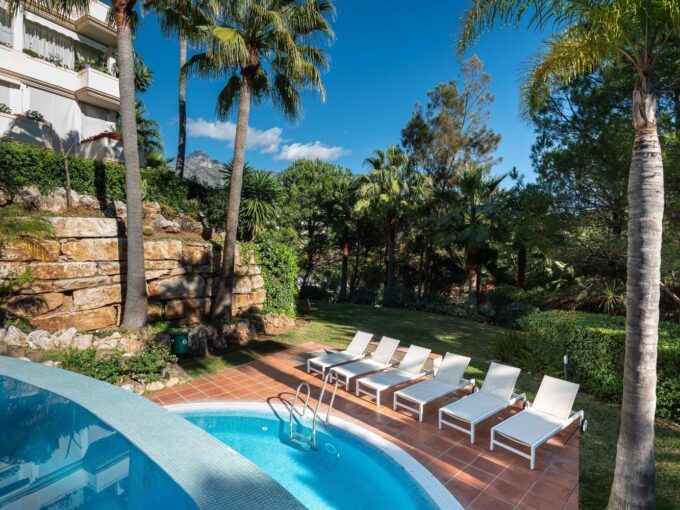 Amazing Apartment For Sale In Golden Mile Marbella
