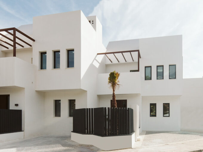 Contemporary Brand New Townhouse In Nueva Andalucia Marbella