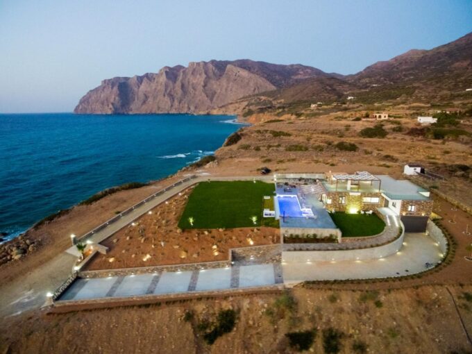 Unique Seafront Villa With 6 Bedrooms For Sale In Mochlos Crete
